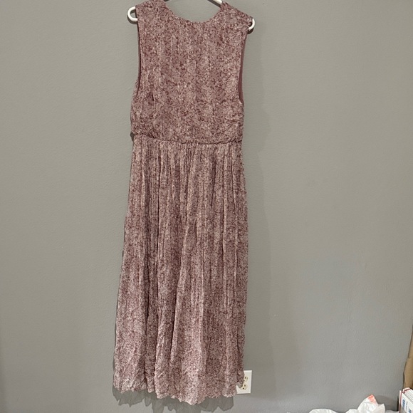 Free People my fair lady flowy Mauve Floral Maxi Dress Greek babydoll style - Picture 3 of 15